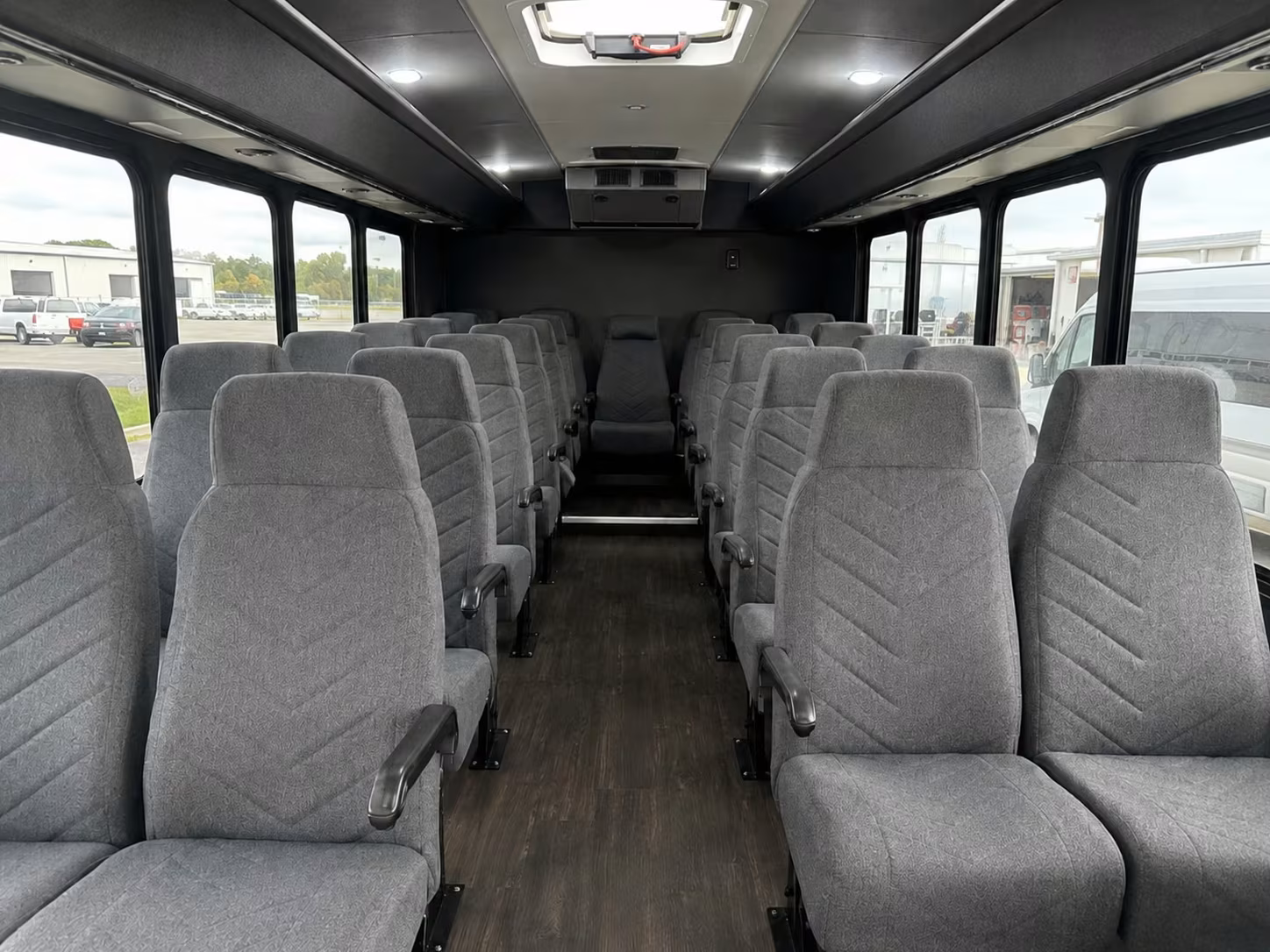 minibus rentals in greenville for performing arts and museum trips